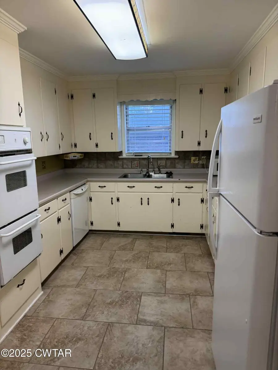 808 Flicker Drive, Dyersburg, TN 38024 - #3
