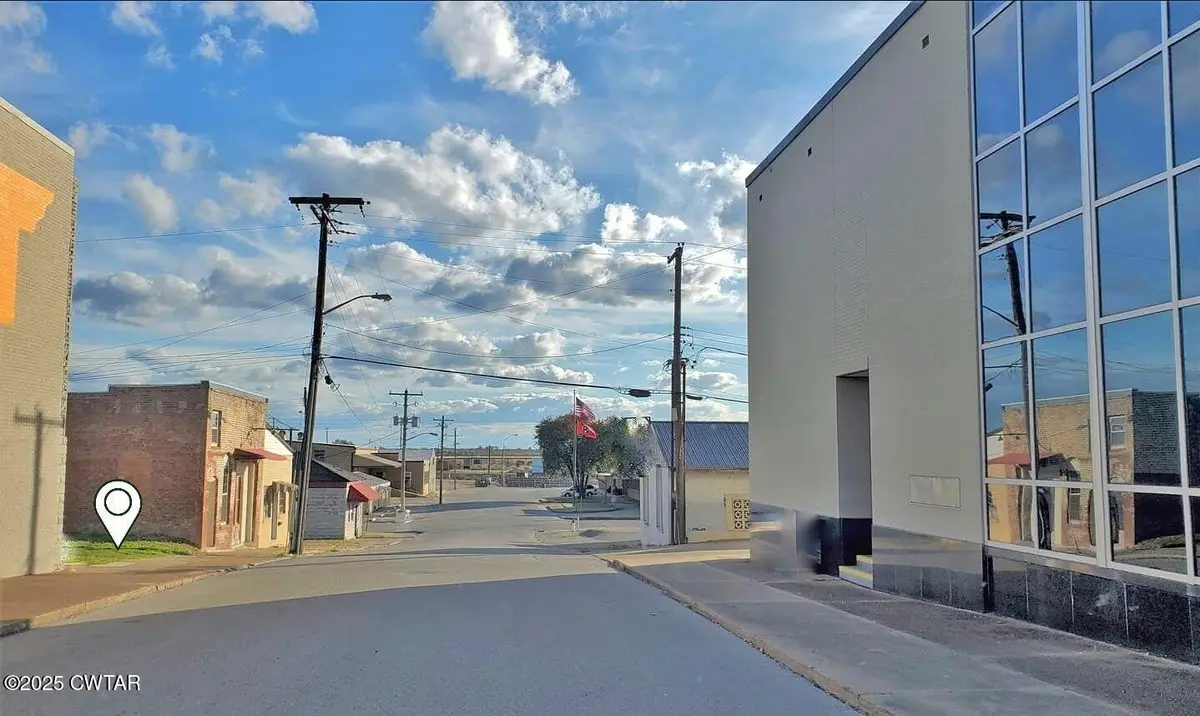 106 S 13th Avenue, Humboldt, TN 38343 - #1