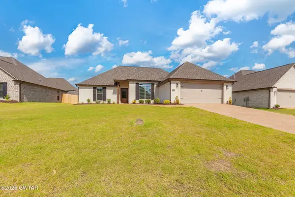 423 Fairway Boulevard, Jackson, TN 38305
