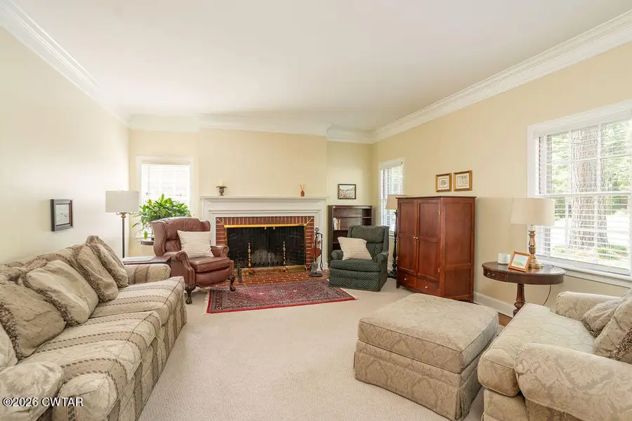 520 Division Avenue, Jackson, TN 38301 - #2