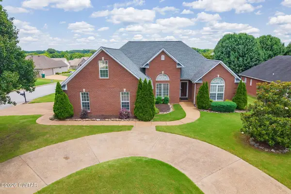 96 Fawn Ridge Drive, Jackson, TN 38305