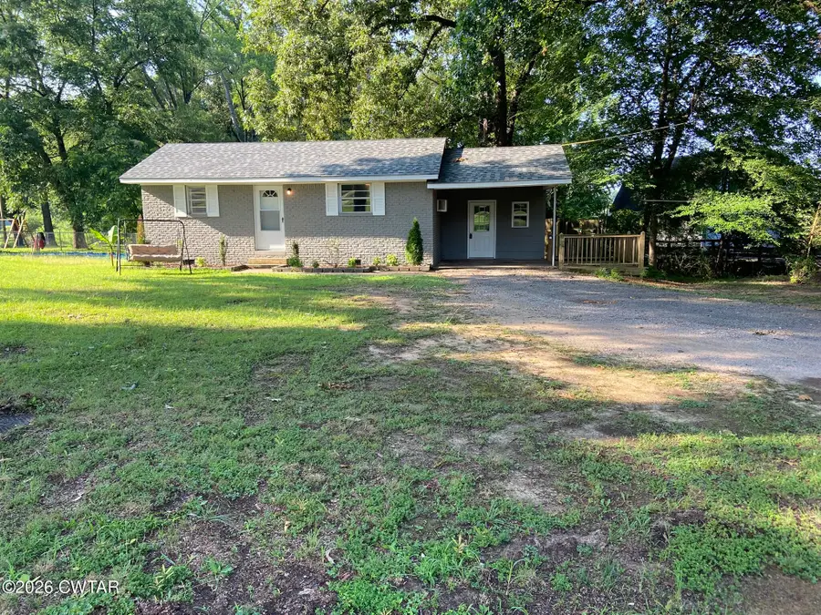412 E Mill Street, Henderson, TN 38340 - #2