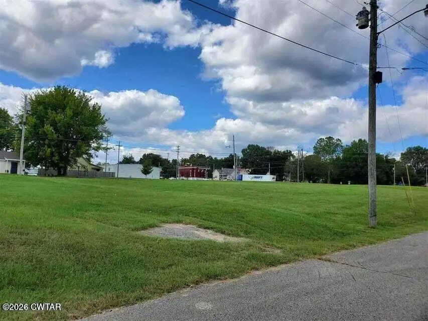 136 Bennett Street, Jackson, TN 38301 - #2