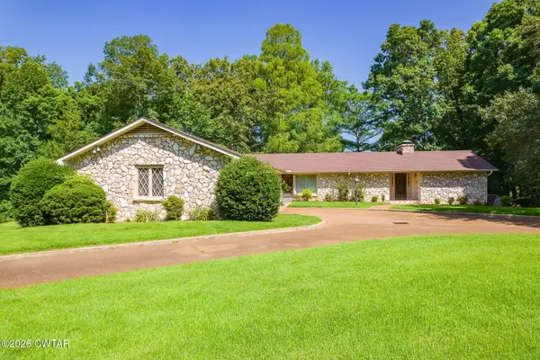215 Eastern Shores Drive, Lexington, TN 38351