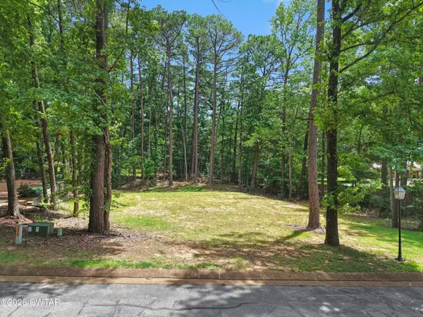 8 Fields Chase, Jackson, TN 38305