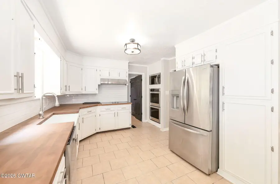 70 Hurtland Drive, Jackson, TN 38305 - #2