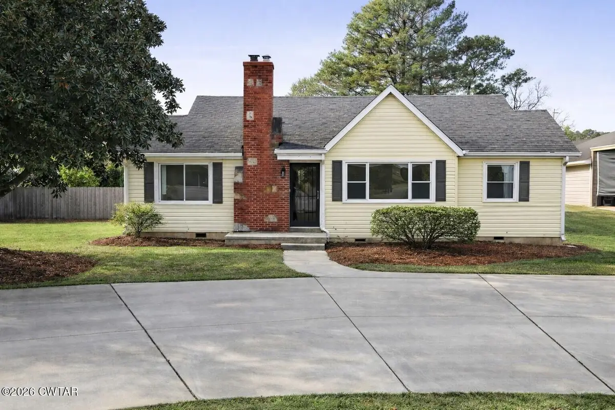 583 N. Broad Street, Lexington, TN 38351 - #1