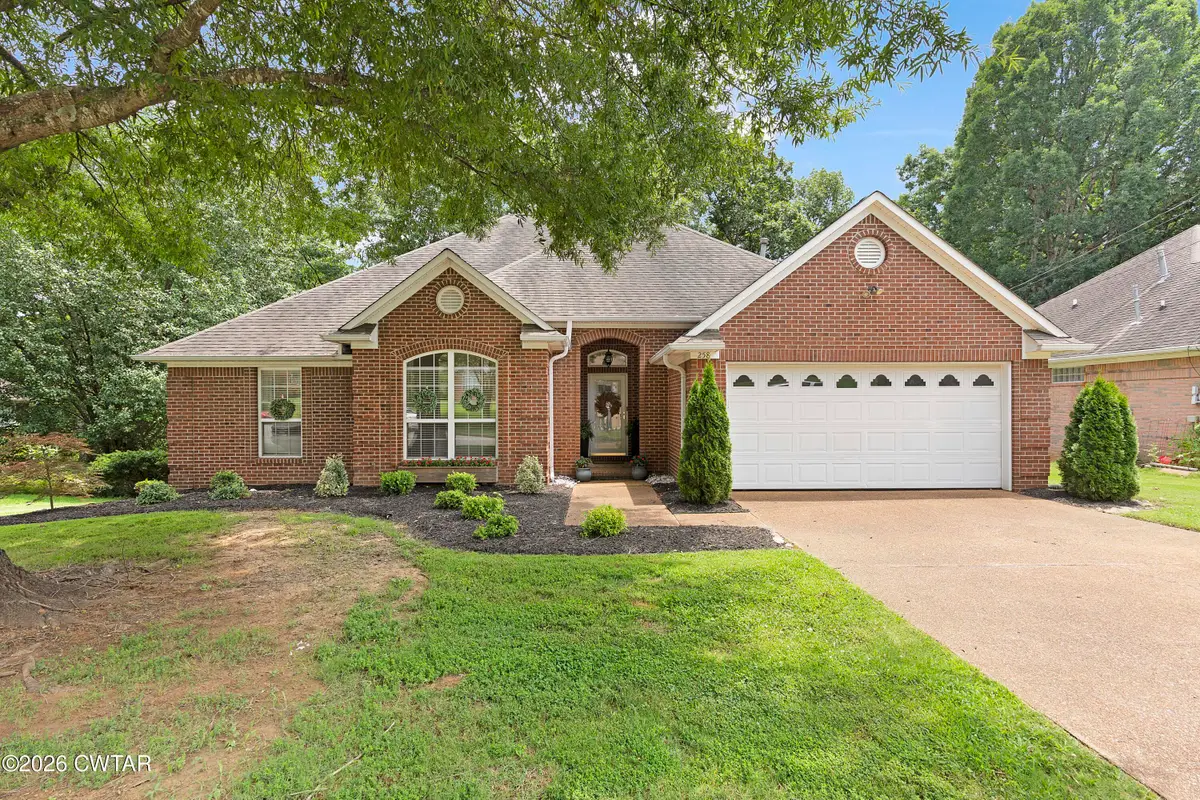 258 Executive Drive, Jackson, TN 38305 - #1