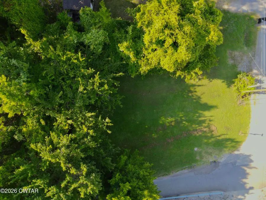 231 4th Avenue, Dyersburg, TN 38024 - #2