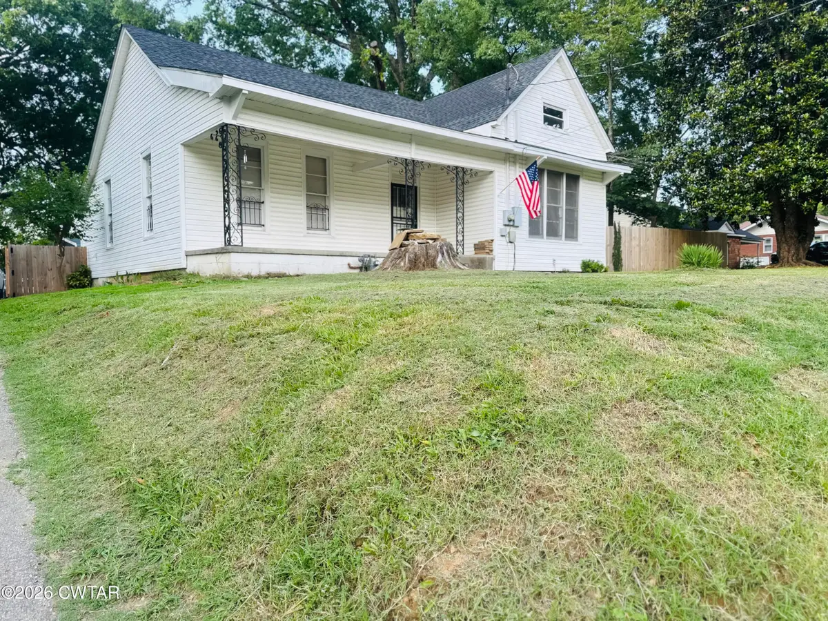113 E Forest Avenue, Jackson, TN 38301 - #1
