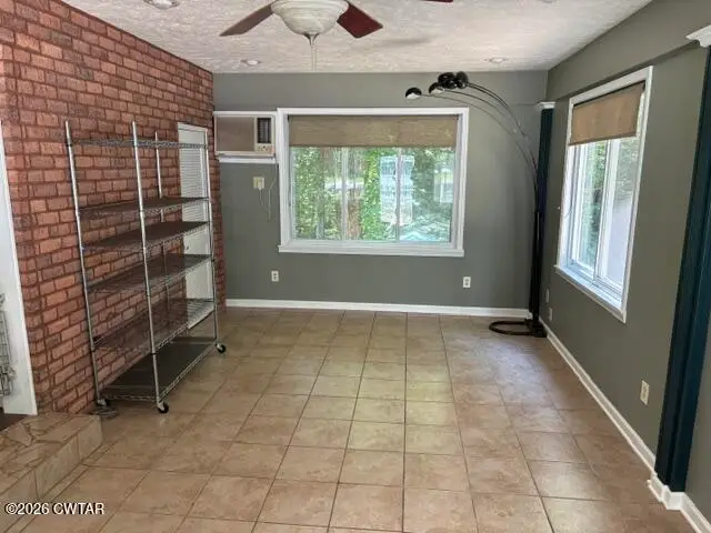 787 Parkburg Road, Pinson, TN 38366 - #2