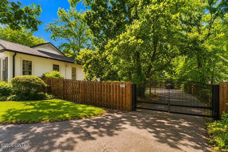 109 Oakslea Place, Jackson, TN 38301 - #2