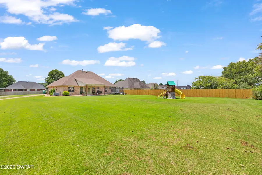 202 Willow Springs Drive, Medina, TN 38355 - #2