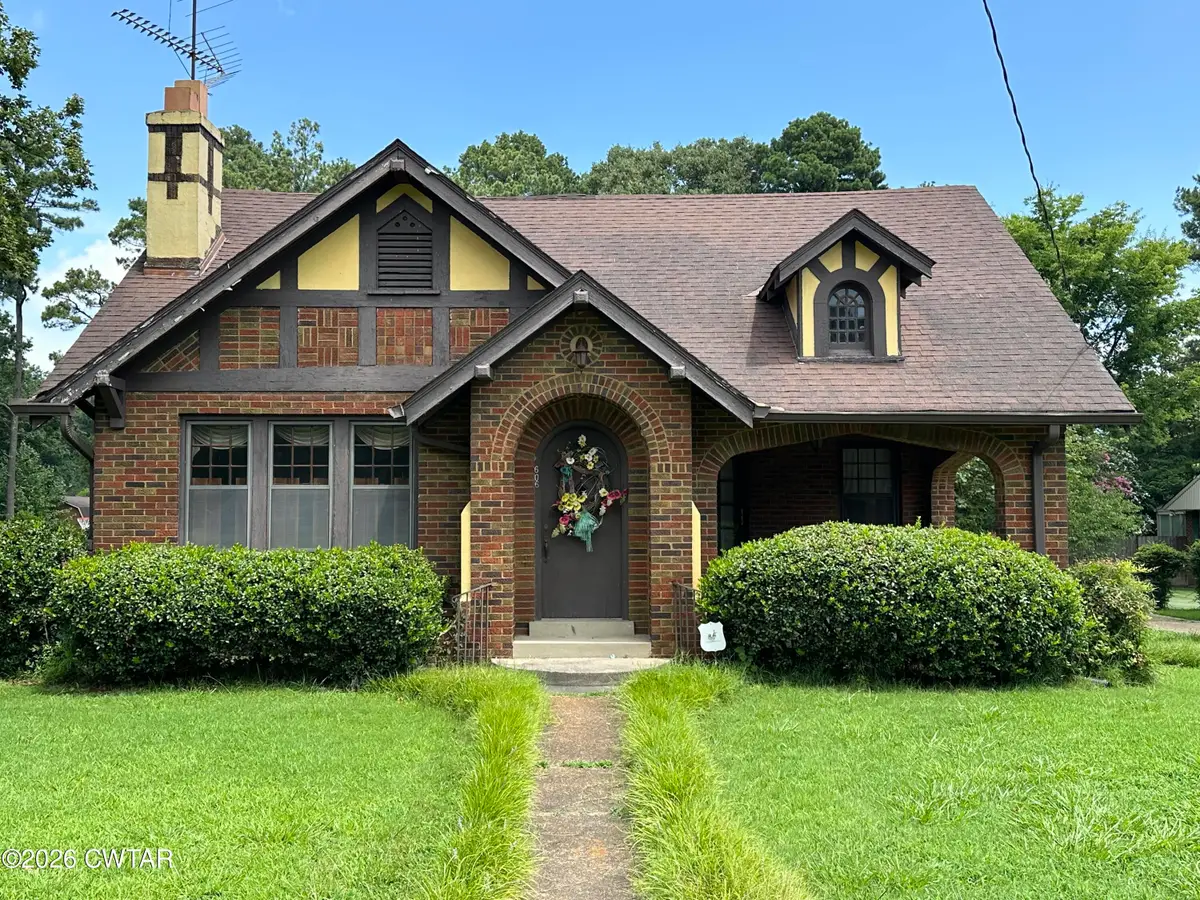 606 W Tigrett Street, Halls, TN 38040 - #1