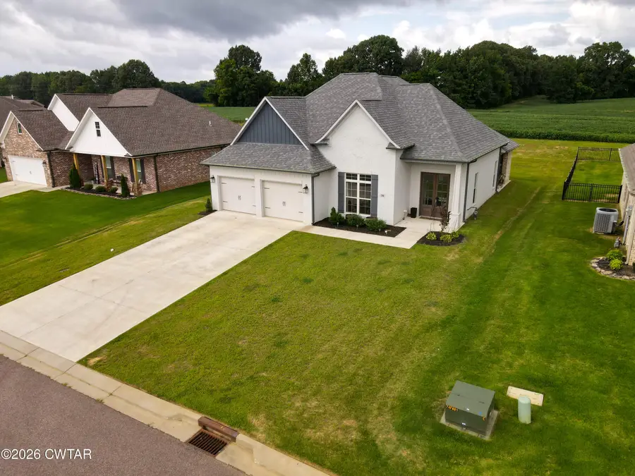 70 Charleston Street, Dyersburg, TN 38024 - #3