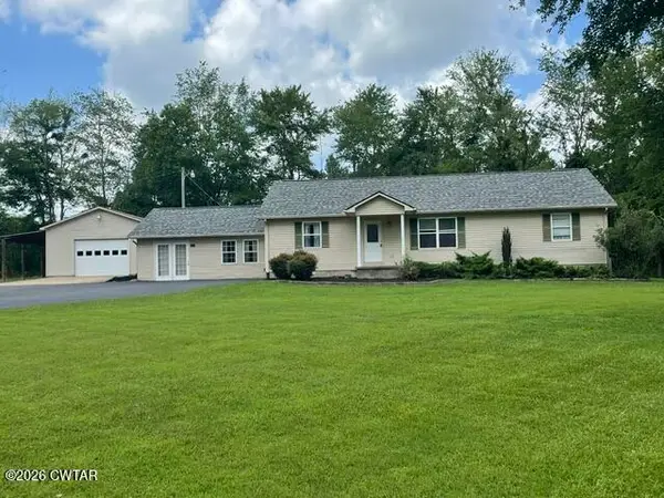 155 Willow Oaks Drive, Paris, TN 38242