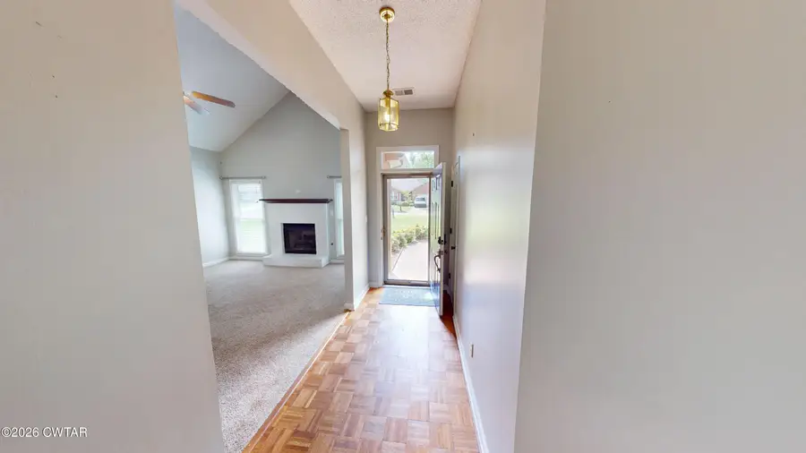 2186 Oakmont Avenue, Dyersburg, TN 38024 - #2
