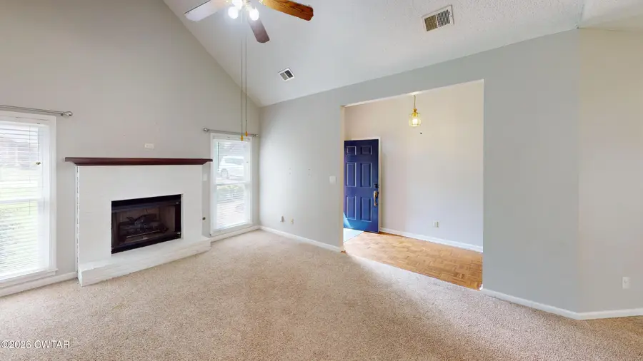 2186 Oakmont Avenue, Dyersburg, TN 38024 - #3