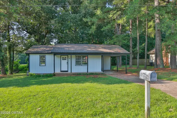 124 Aztec St, Martin, TN 38237