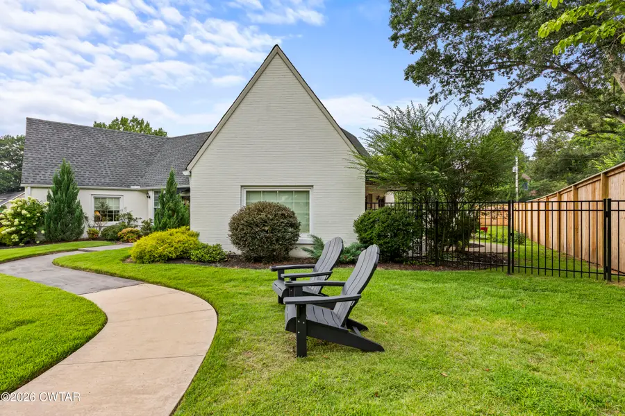 24 Northwood Avenue, Jackson, TN 38301 - #3