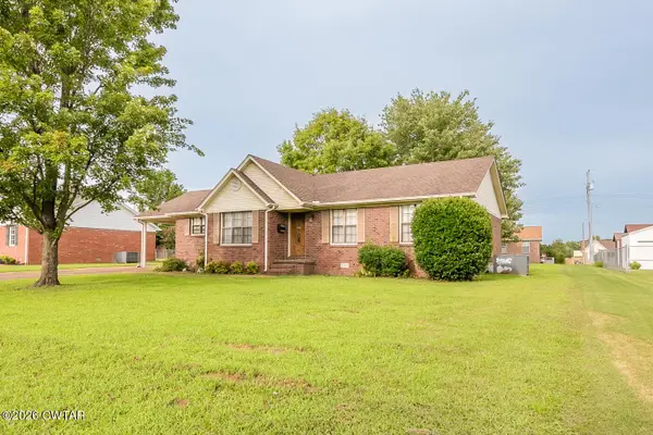 78 Hedgewood Drive, Lexington, TN 38351