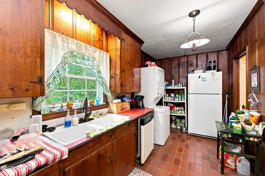 219 Woodland Drive, Humboldt, TN 38343 - #3