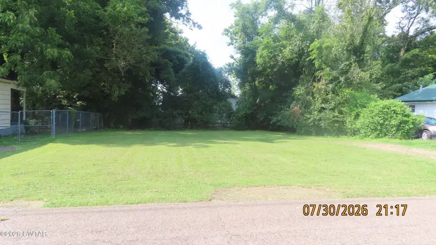 326 Allen Avenue, Jackson, TN 38301 - #3