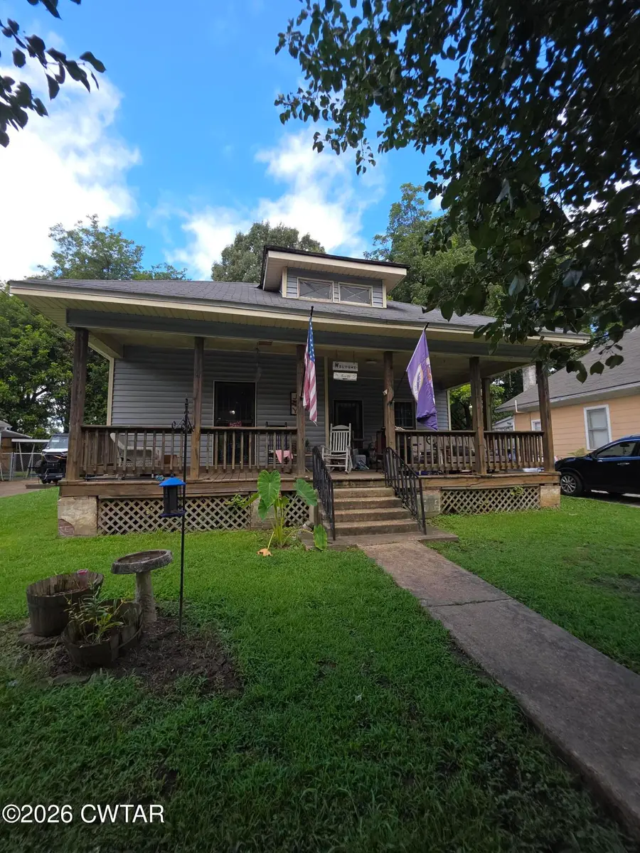 219 Butterworth Avenue, Dyersburg, TN 38024 - #3