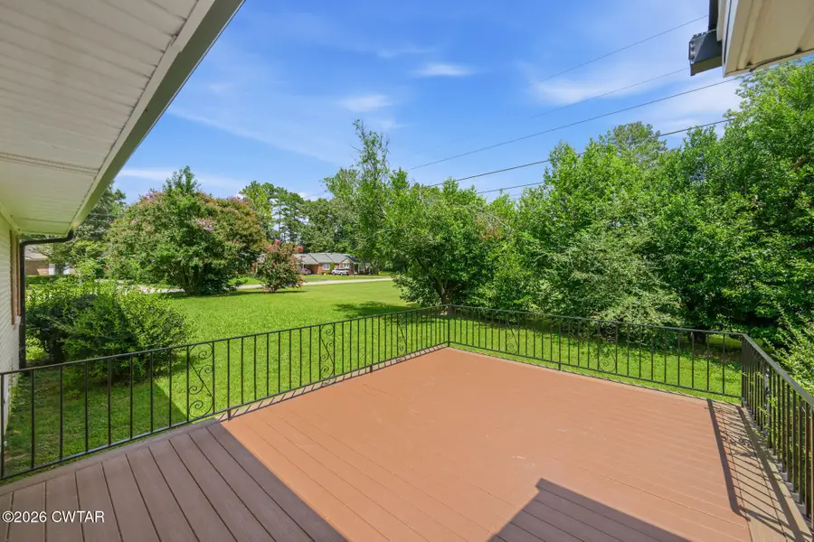99 Lakewood Drive, Lexington, TN 38351 - #2