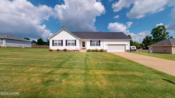1020 Sir Lionel Street, Dyersburg, TN 38024