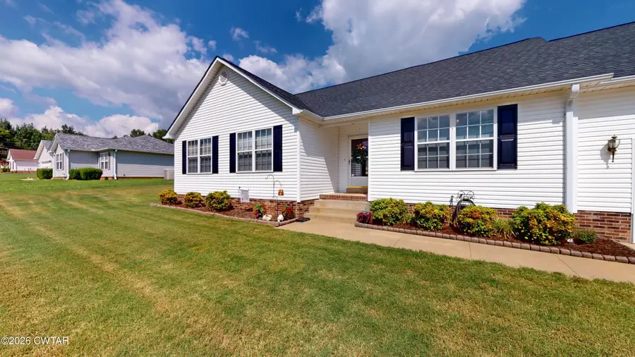 1020 Sir Lionel Street, Dyersburg, TN 38024 - #2