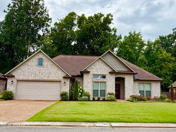 351 Copper Creek Drive, Jackson, TN 38305