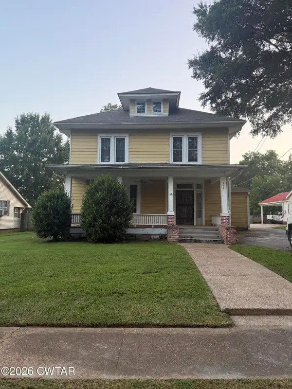244 E Main Street, Bells, TN 38006