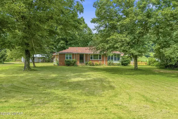 42 Depriest Bend Drive, Lobelville, TN 37097