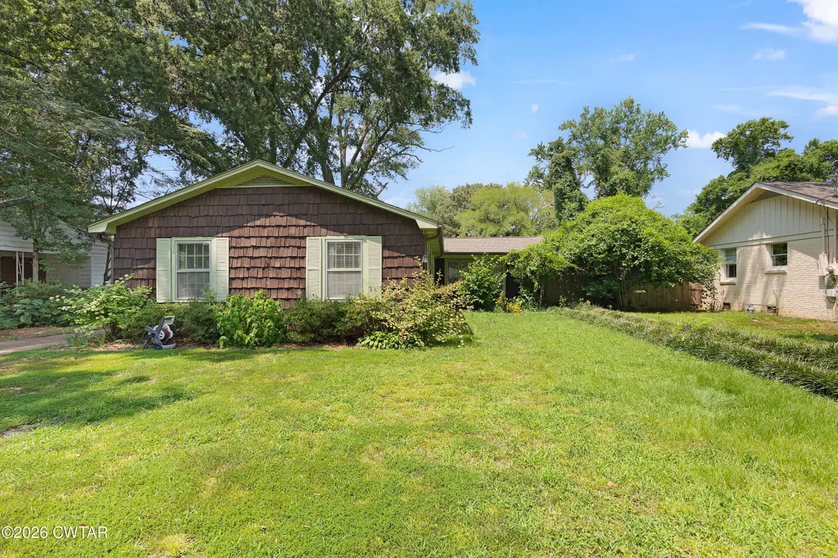 575 Westmoreland Place, Jackson, TN 38301 - #1