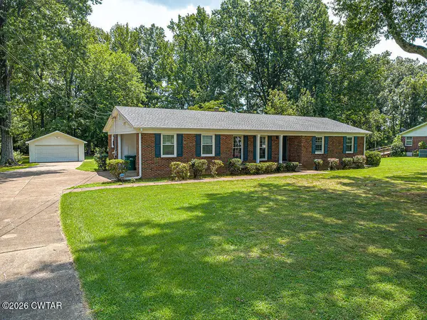 64 Hundley Avenue, Jackson, TN 38301