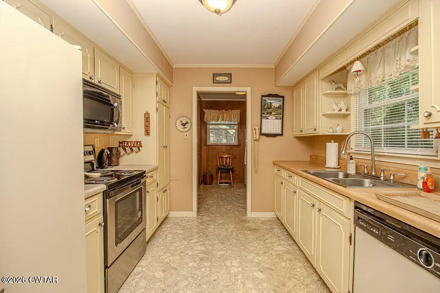 64 Hundley Avenue, Jackson, TN 38301 - #3