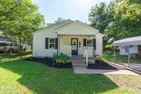 42 North Avenue, Jackson, TN 38301