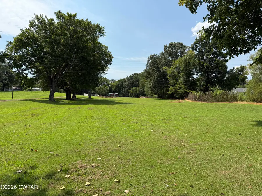 915 Don Hurley Road, Dyersburg, TN 38024 - #3