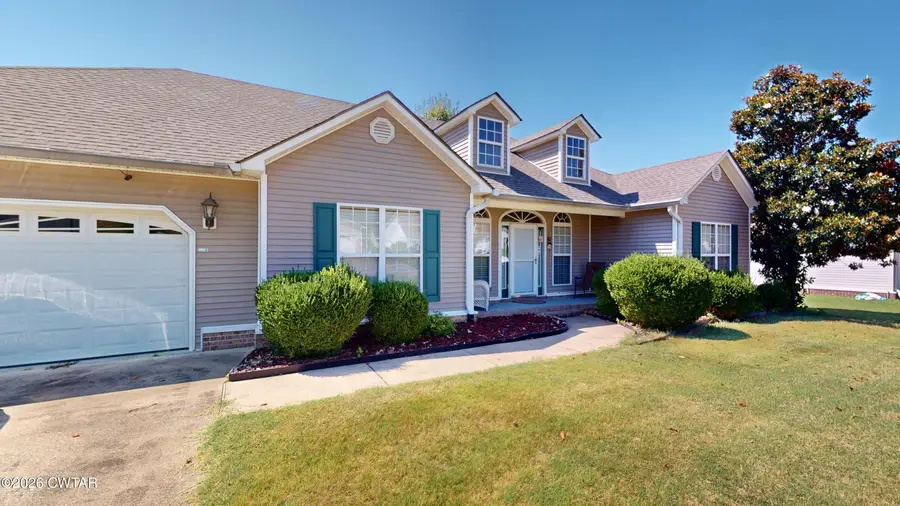 1140 Sir Lionel Street, Dyersburg, TN 38024 - #3
