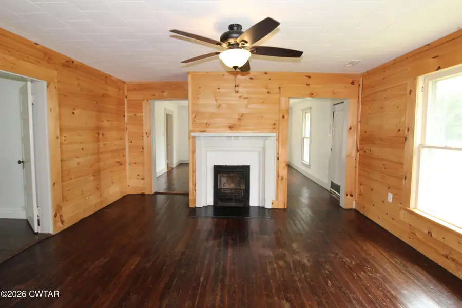 210 Tatertown Road, Paris, TN 38242 - #3