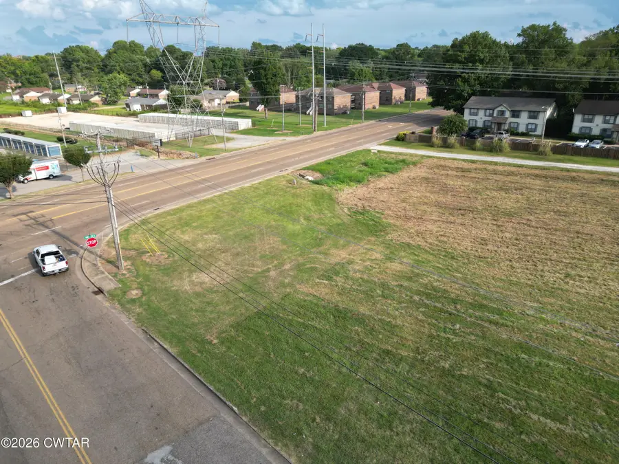 20 Volunteer Boulevard, Jackson, TN 38305 - #3
