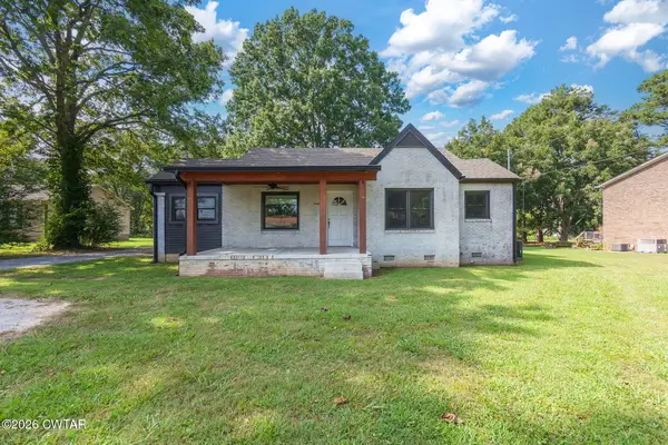 385 Bolivar Highway, Jackson, TN 38301