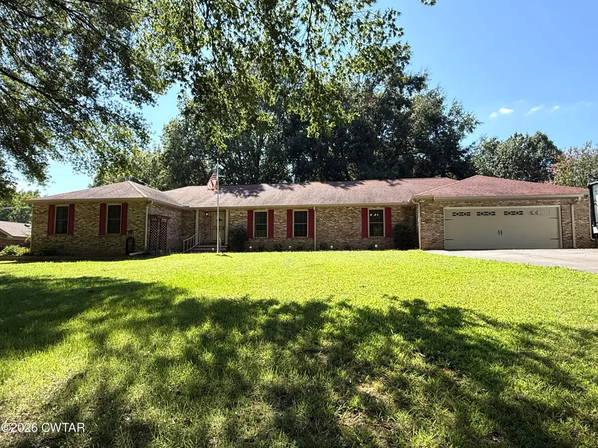 1603 Westlake Avenue, Dyersburg, TN 38024 - #1