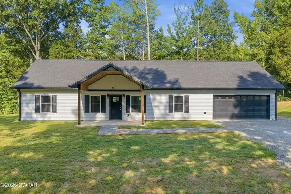 19 Dobson Avenue, Camden, TN 38320