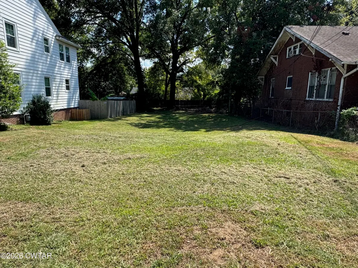 412 W Grand Street, Jackson, TN 38301 - #1