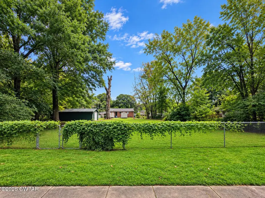 533 N Cumberland Street, Jackson, TN 38301 - #3