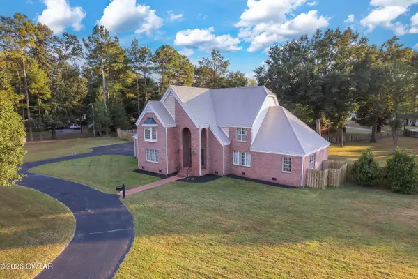 659 White Avenue, Henderson, TN 38340