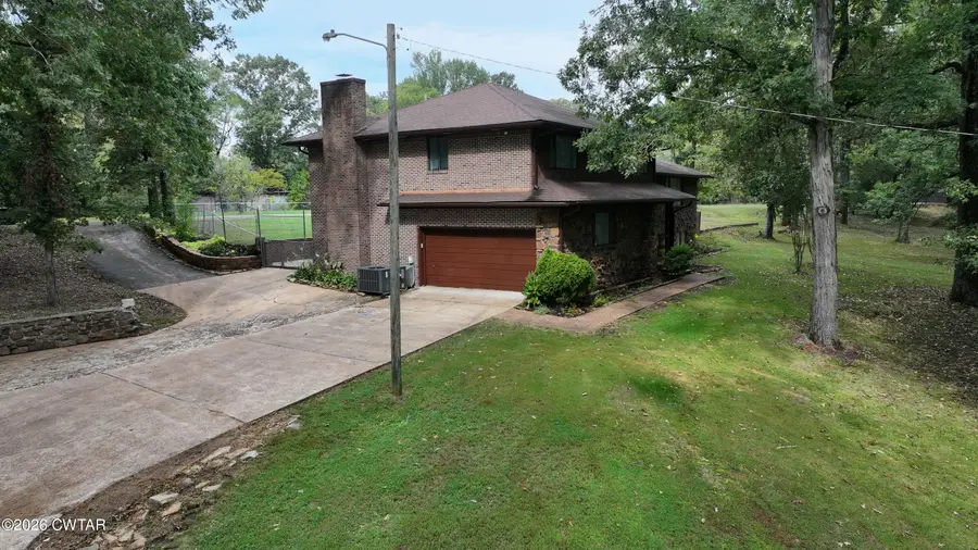 17 Henderson Road, Jackson, TN 38305 - #2