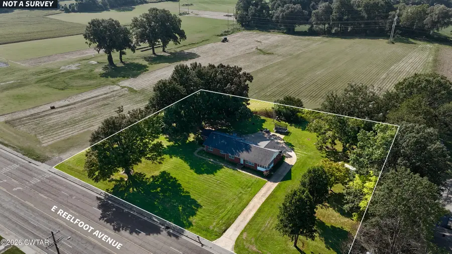 2227 E Reelfoot Avenue, Union City, TN 38261 - #3